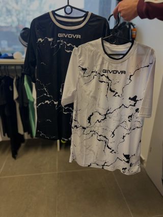 FTC Vysoké Mýto v nových dresech! ⚽ Děkujeme za milou návštěvu – máme radost, že konec roku přináší nejen nové zakázky,...